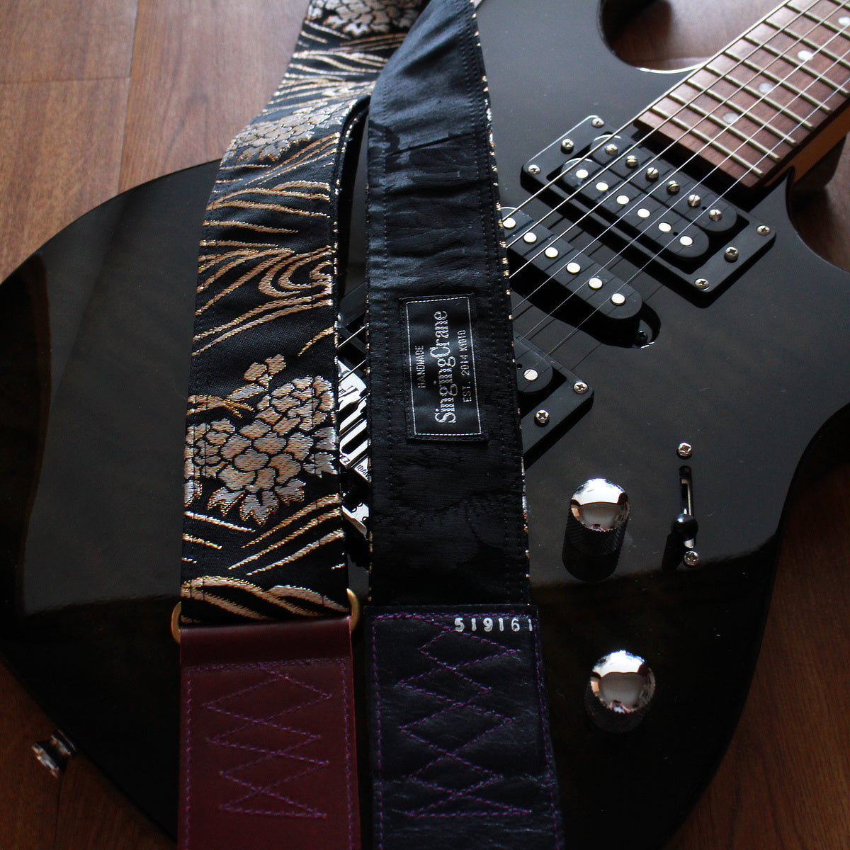 Singing Crane - Beautiful guitar strap - SC519161