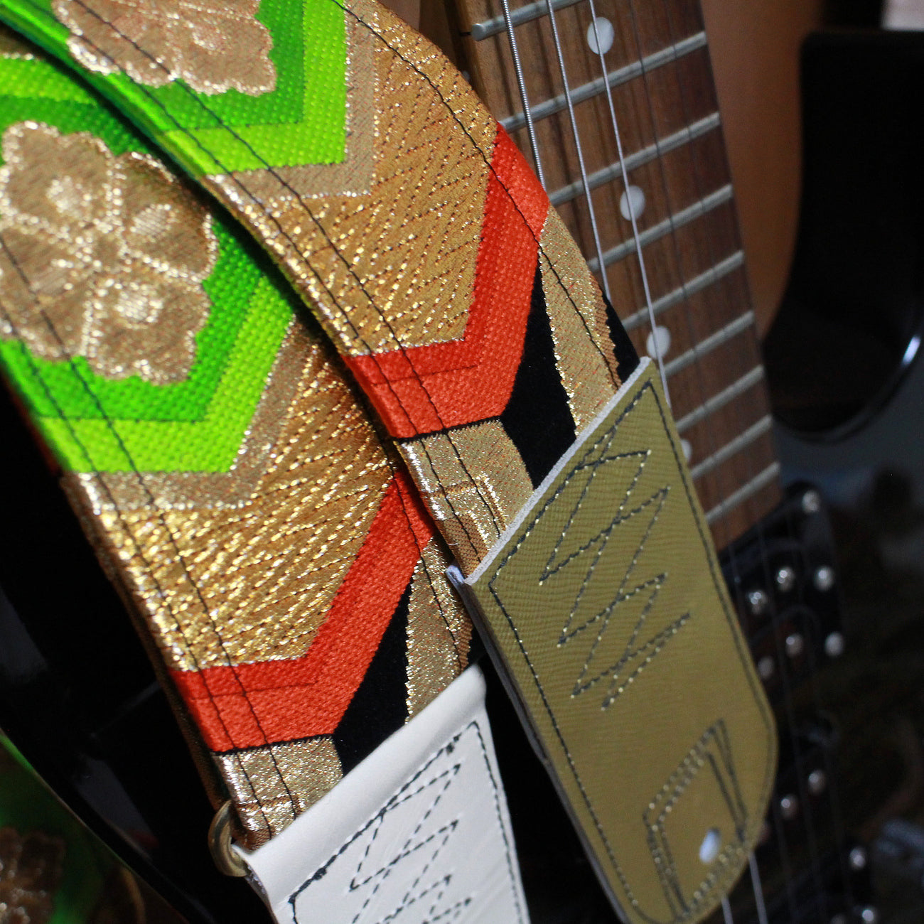 Singing Crane - Beautiful guitar strap - SC519243