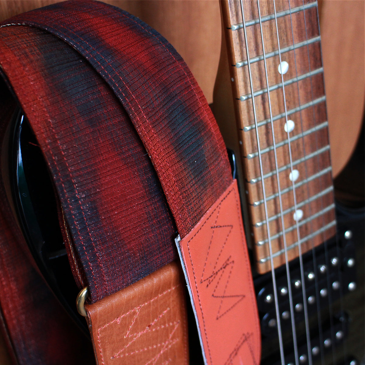 Singing Crane - Beautiful guitar strap - SC820012