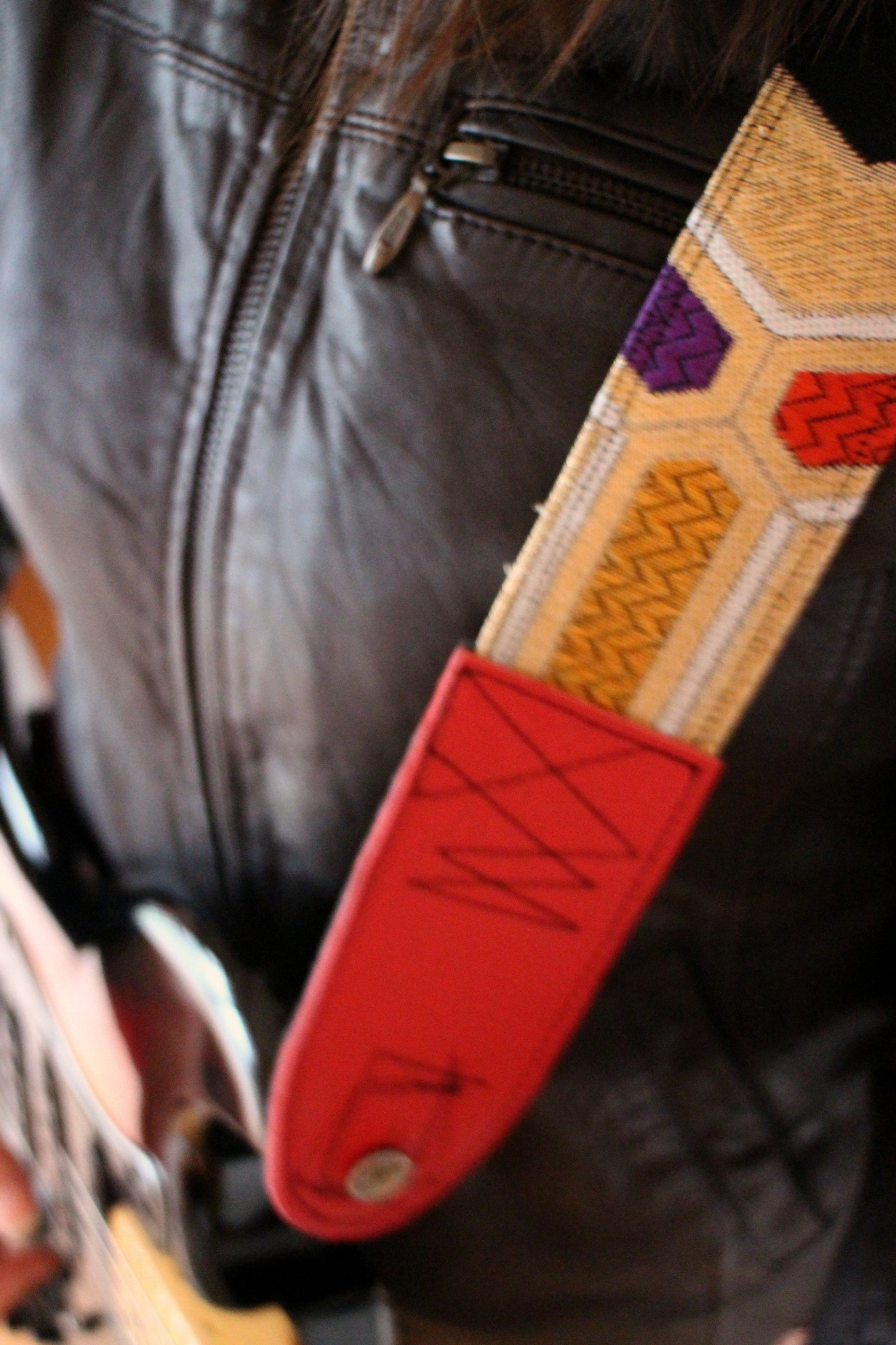 Singing Crane - Beautiful guitar strap - SC107215 : Nurebairo-black