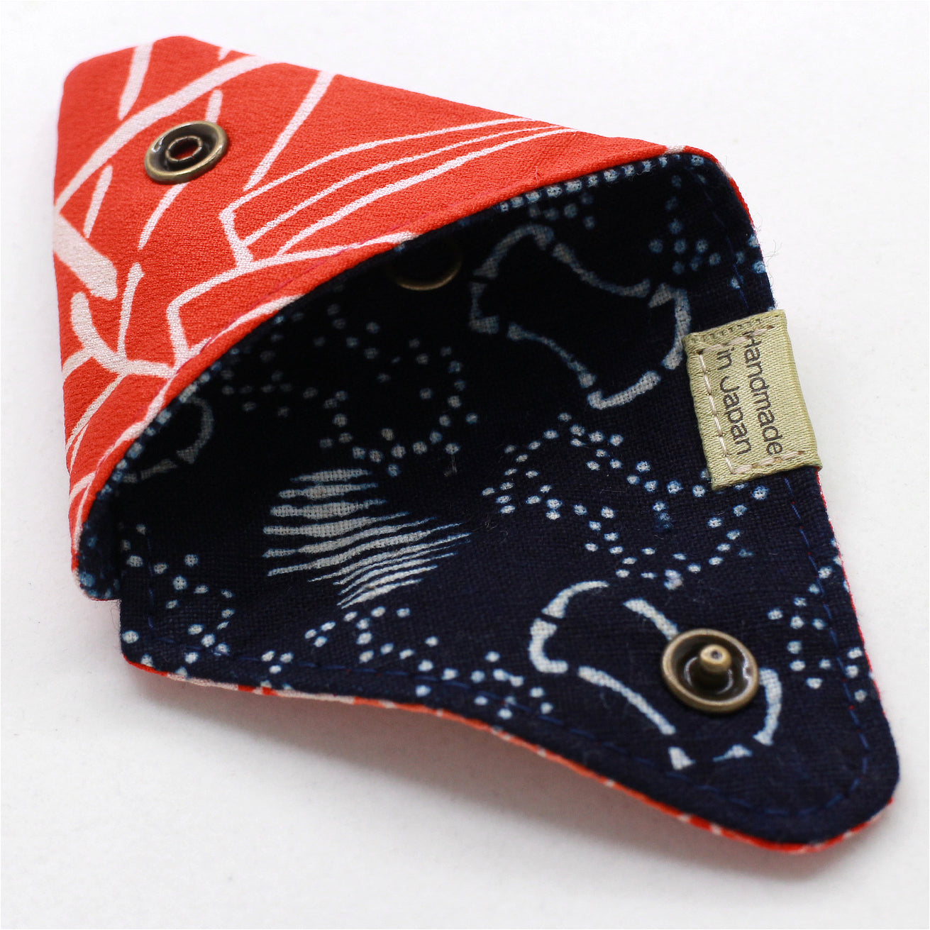 Triangle pouch - 250102
