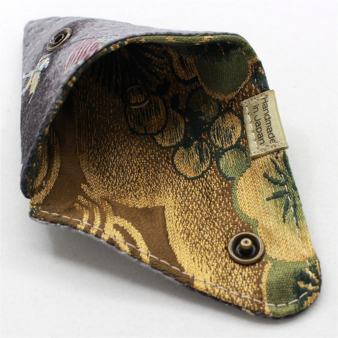 Triangle pouch - 250106