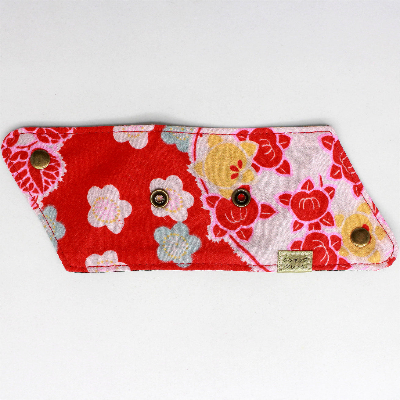 Triangle pouch - 250108