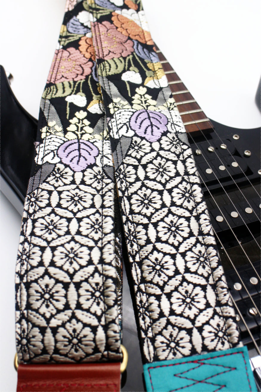 SC725342 - Singing Crane