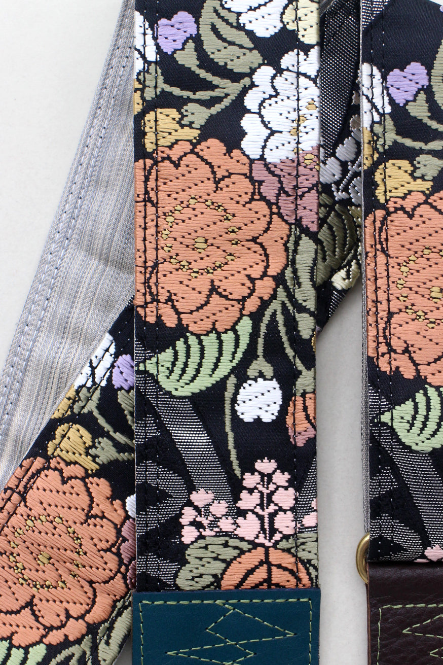 SC725343 - Singing Crane