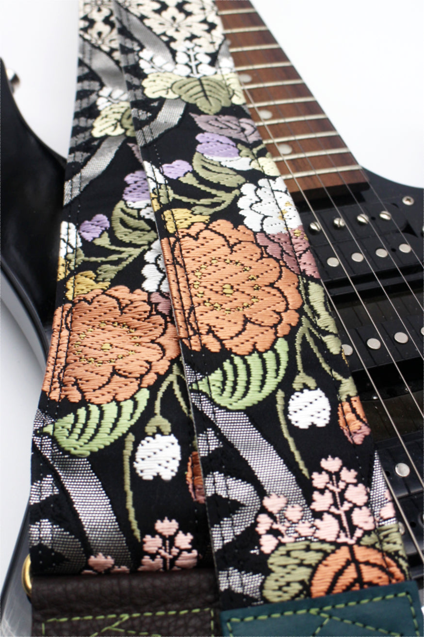 SC725343 - Singing Crane