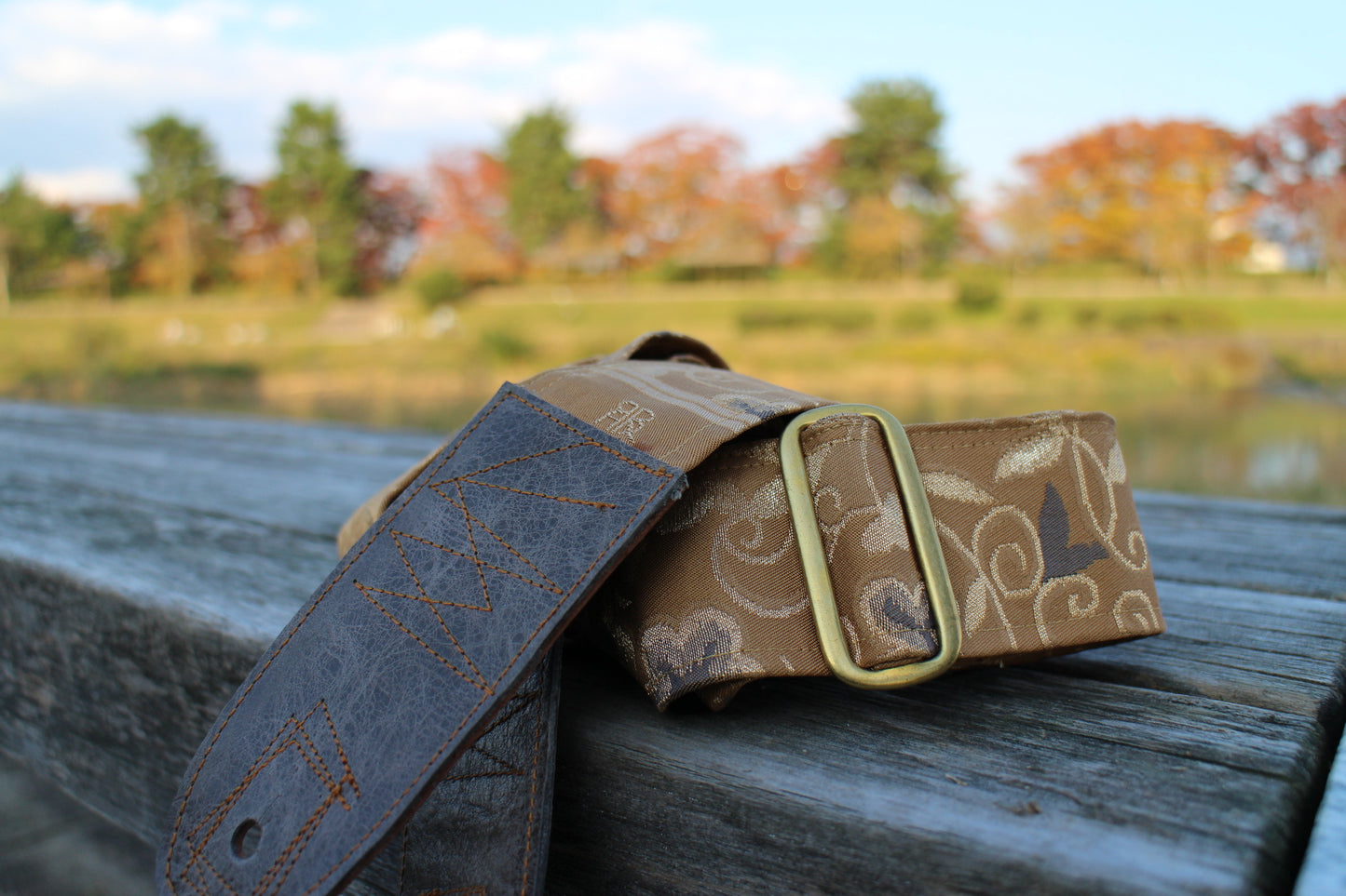 Singing Crane - Beautiful guitar strap - Biwacha (SC101217) 