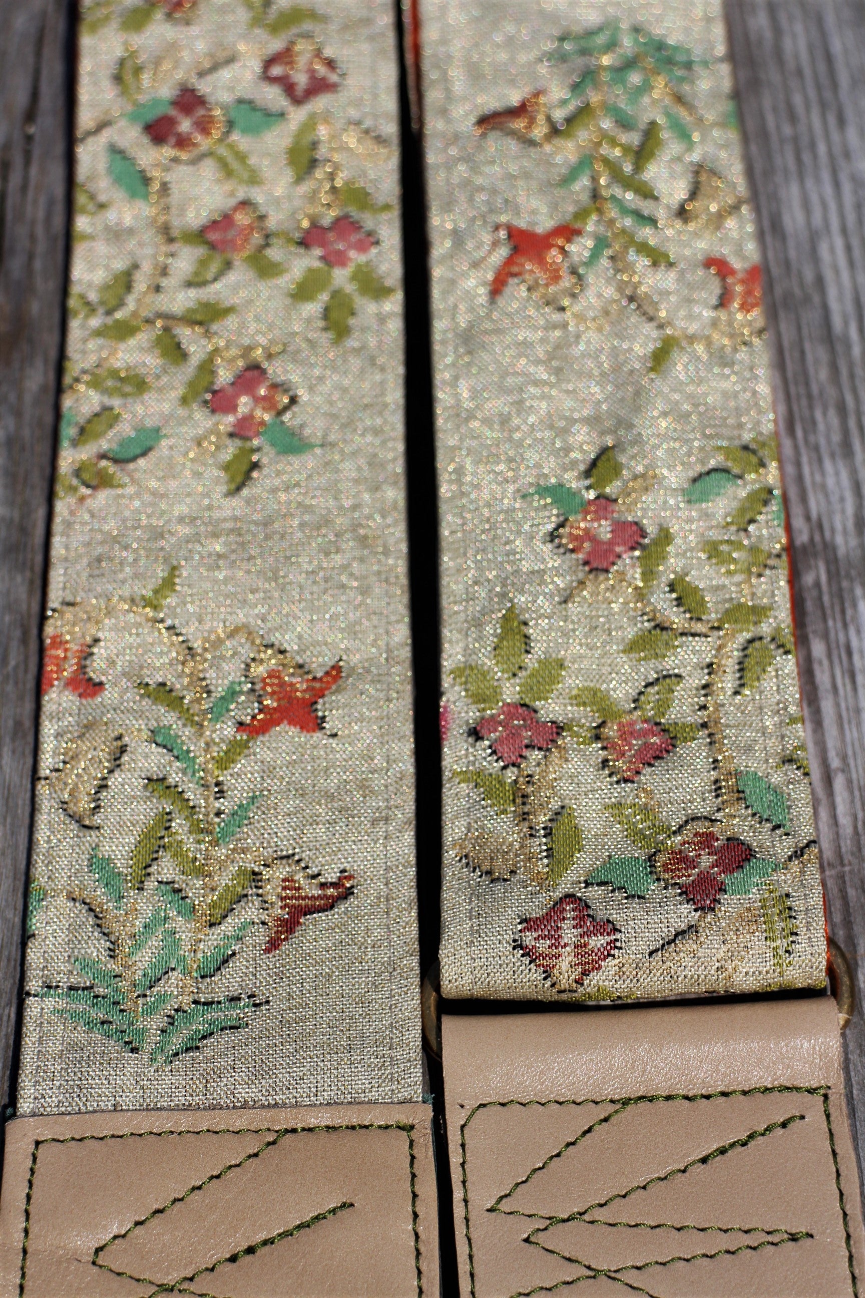Singing Crane - Beautiful guitar strap - Mokuran-or (SC103217) =SALE= 