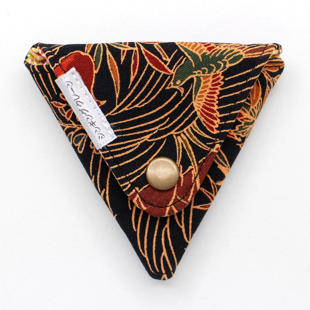 Pick and accessory triangle pouch (Pouch220104)