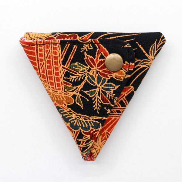 Pick and accessory triangle pouch (Pouch220106)