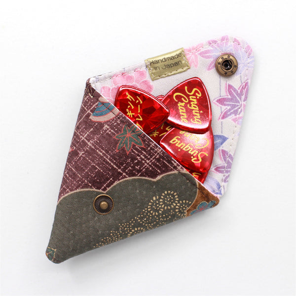 Pick and accessory triangle pouch (Pouch220109)