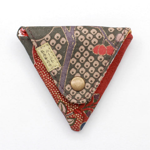 Pick and accessory triangle pouch (Pouch220111)