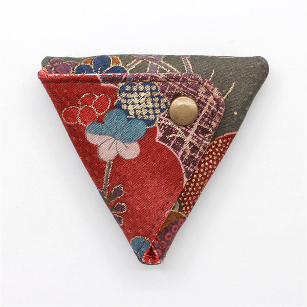 Pick and accessory triangle pouch (Pouch220111)