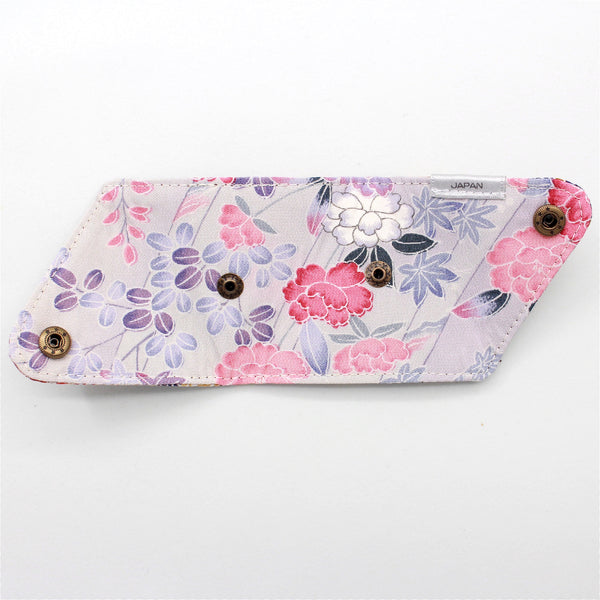 Pick and accessory triangle pouch (Pouch220120)