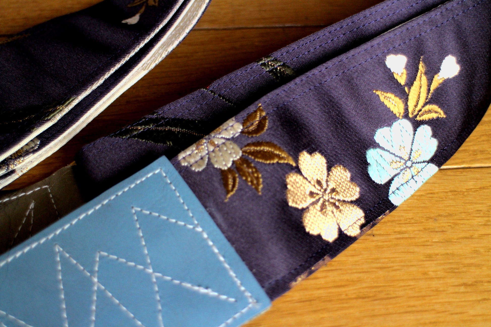 Singing Crane - Beautiful guitar strap - Shikon-wh (SC18092) 