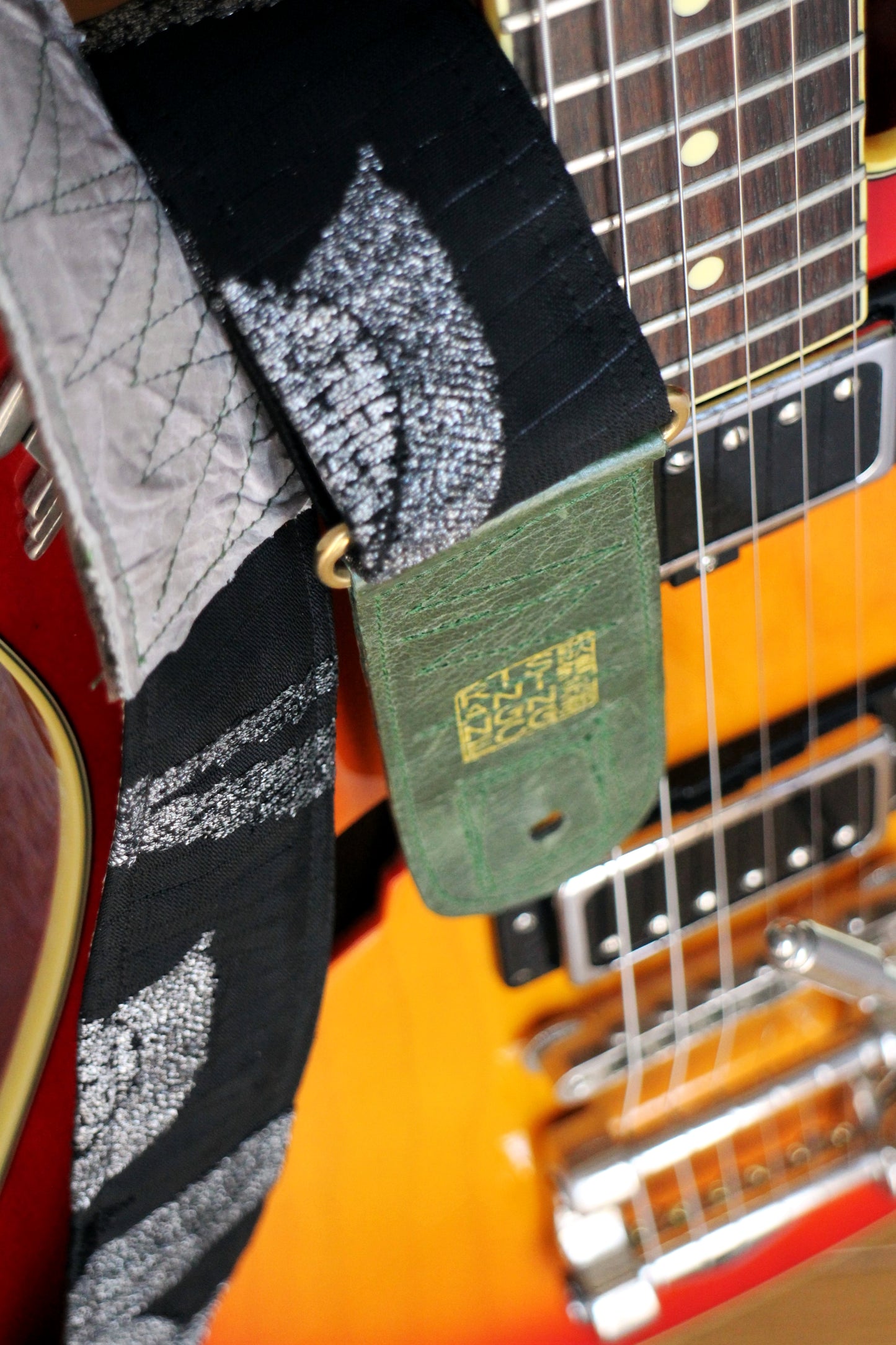 Singing Crane - Beautiful guitar strap - Rouiro-cr (SC18123) 