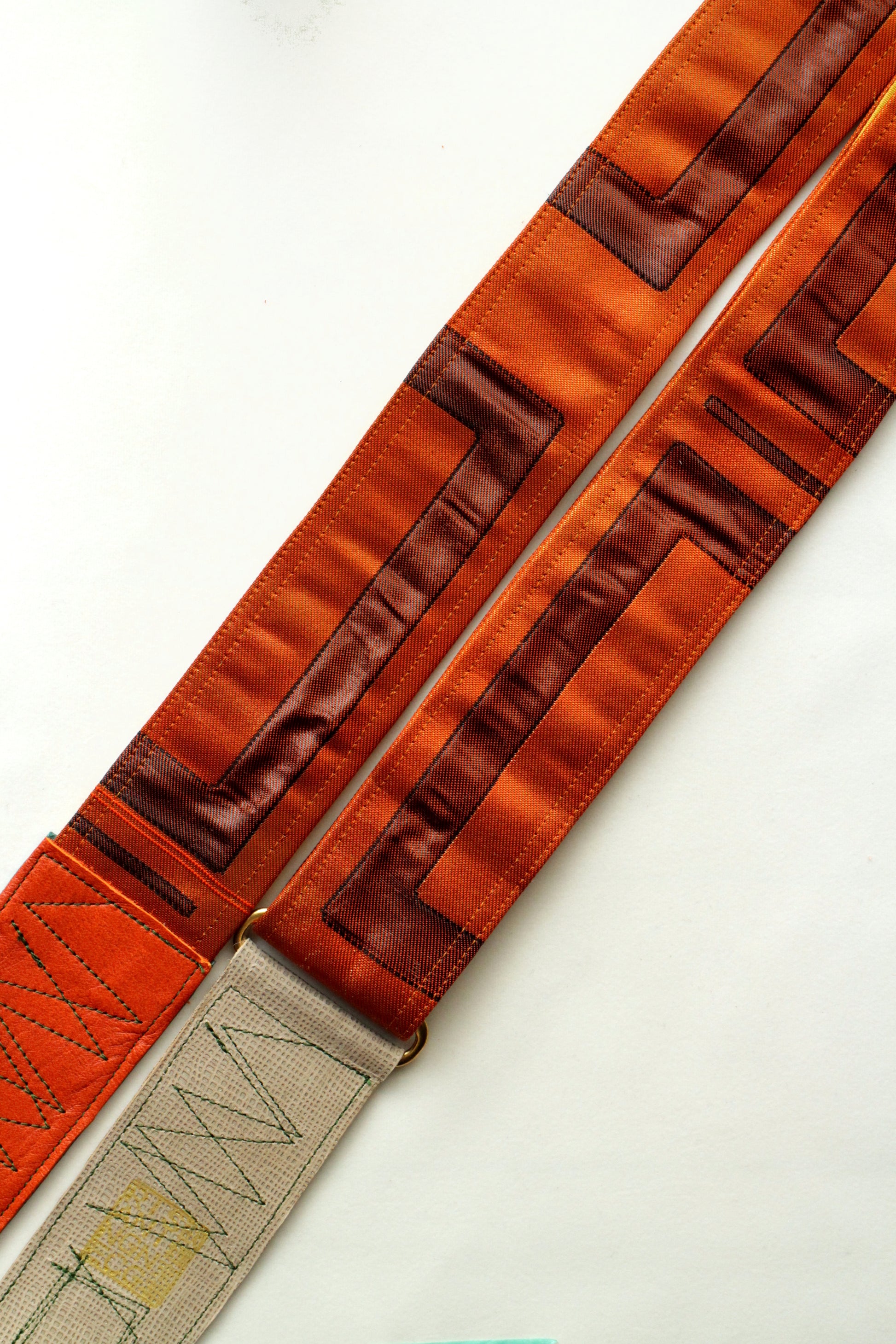 Singing Crane - Beautiful guitar strap - Niiro-yl (SC18242) 