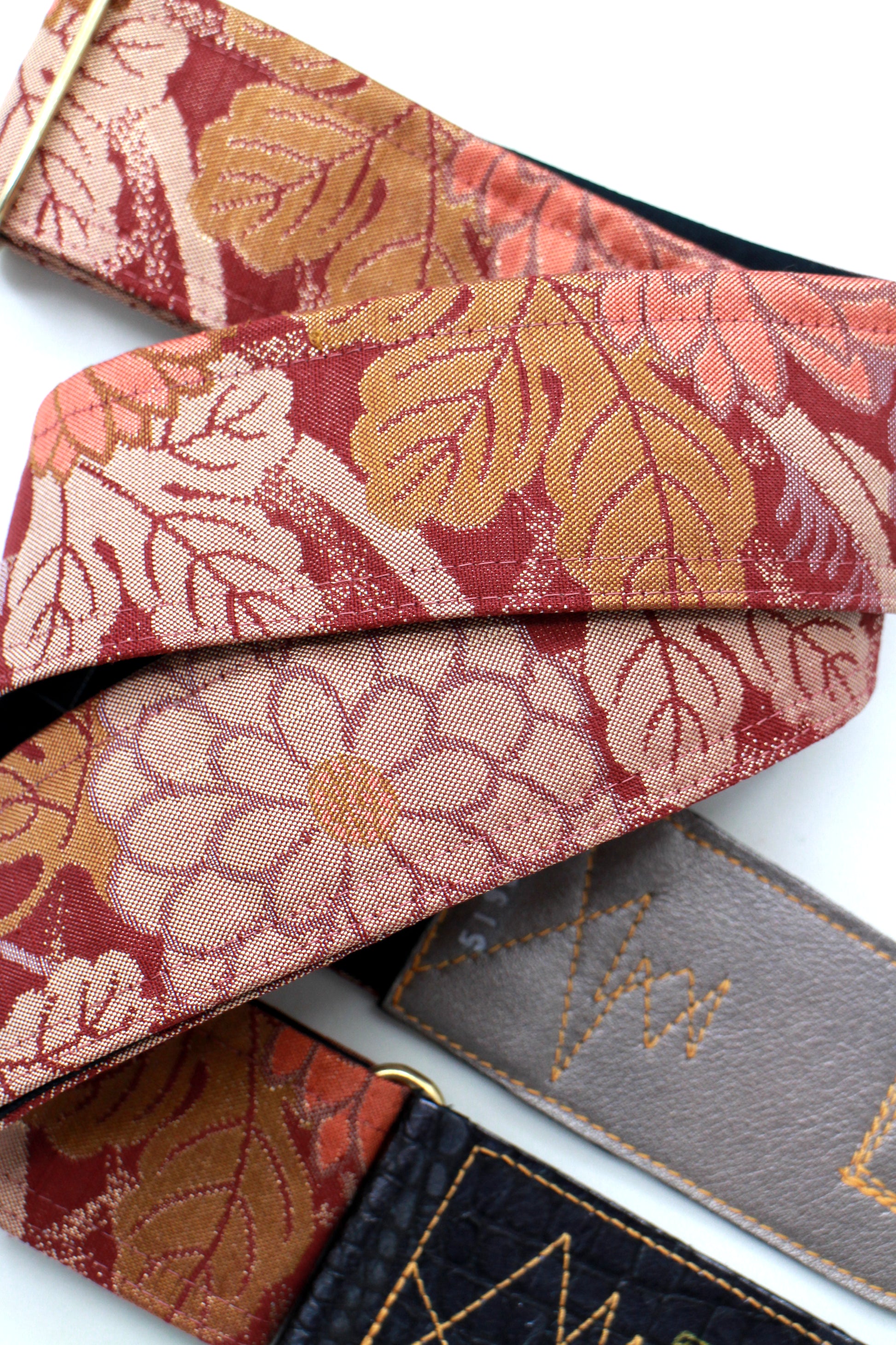 Singing Crane - Beautiful guitar strap - SC519011 