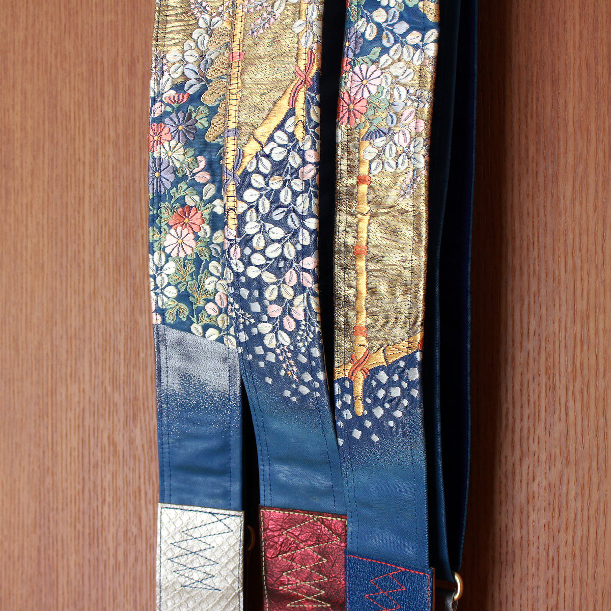 Singing Crane - Beautiful guitar strap - SC519191 