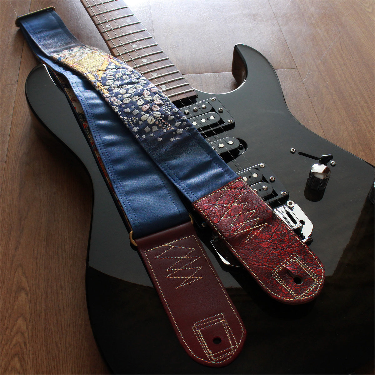 Singing Crane - Beautiful guitar strap - SC519192 