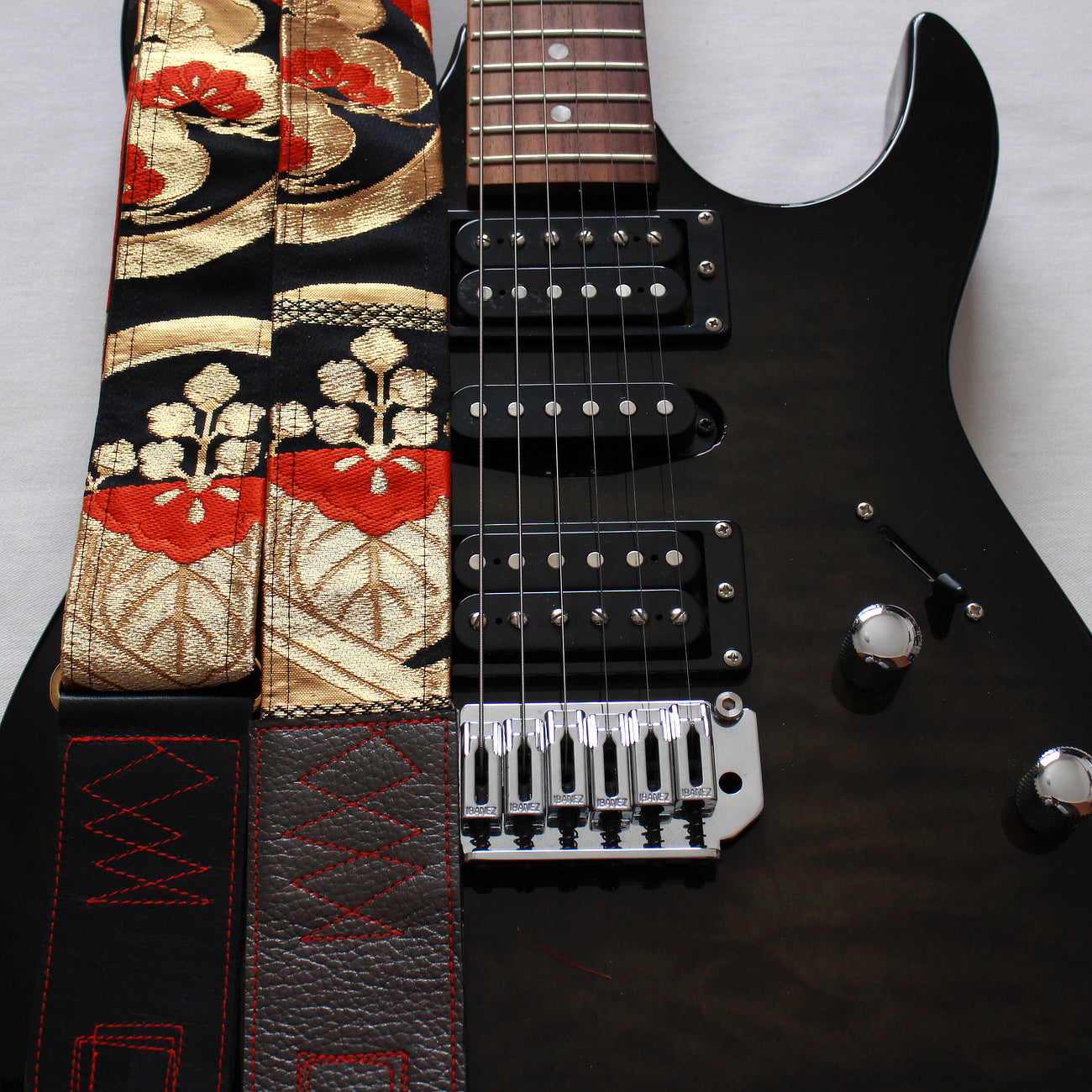 Singing Crane - Beautiful guitar strap - SC519241 