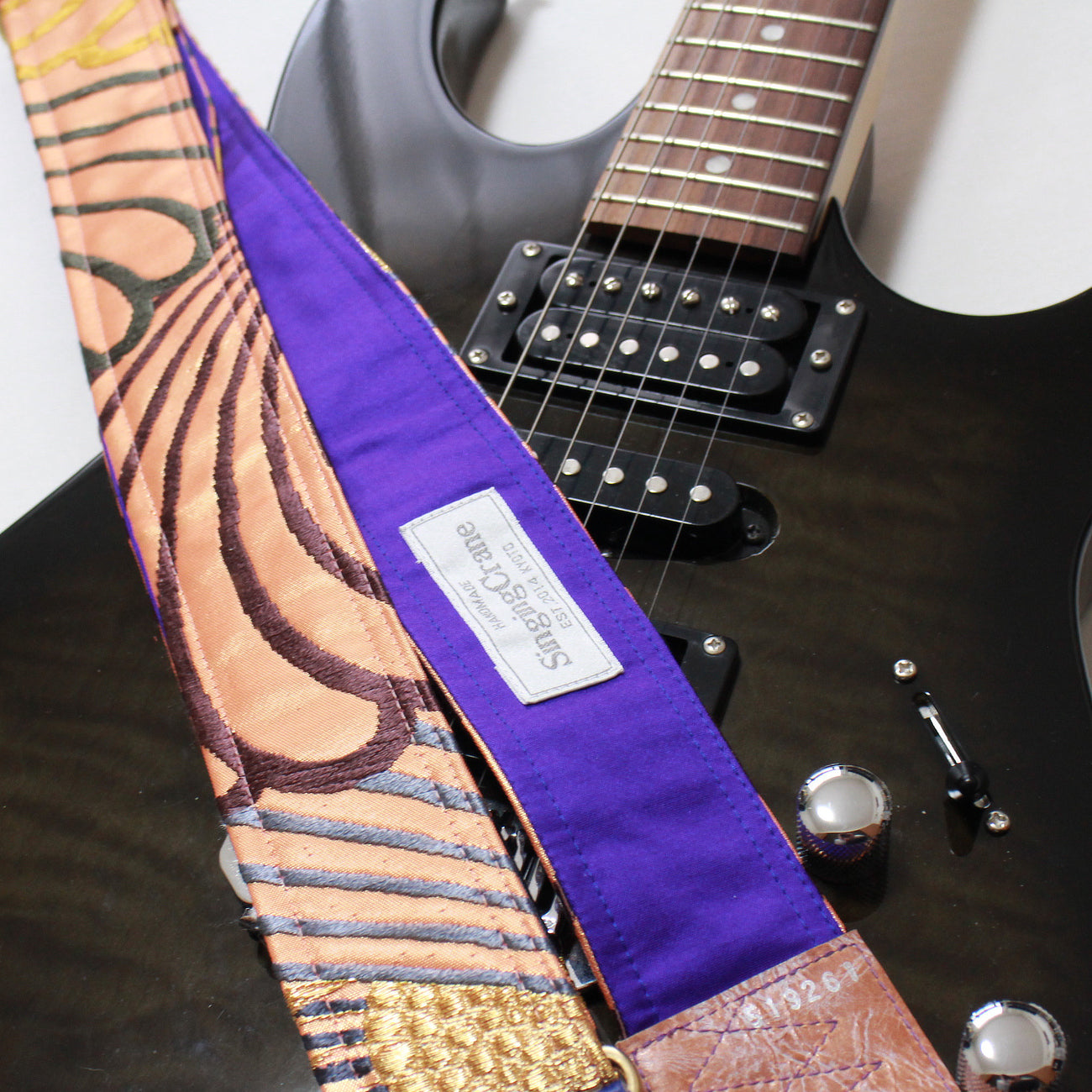 Singing Crane - Beautiful guitar strap - SC519261 