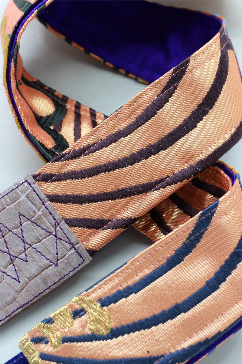 Singing Crane - Beautiful guitar strap - SC519261 