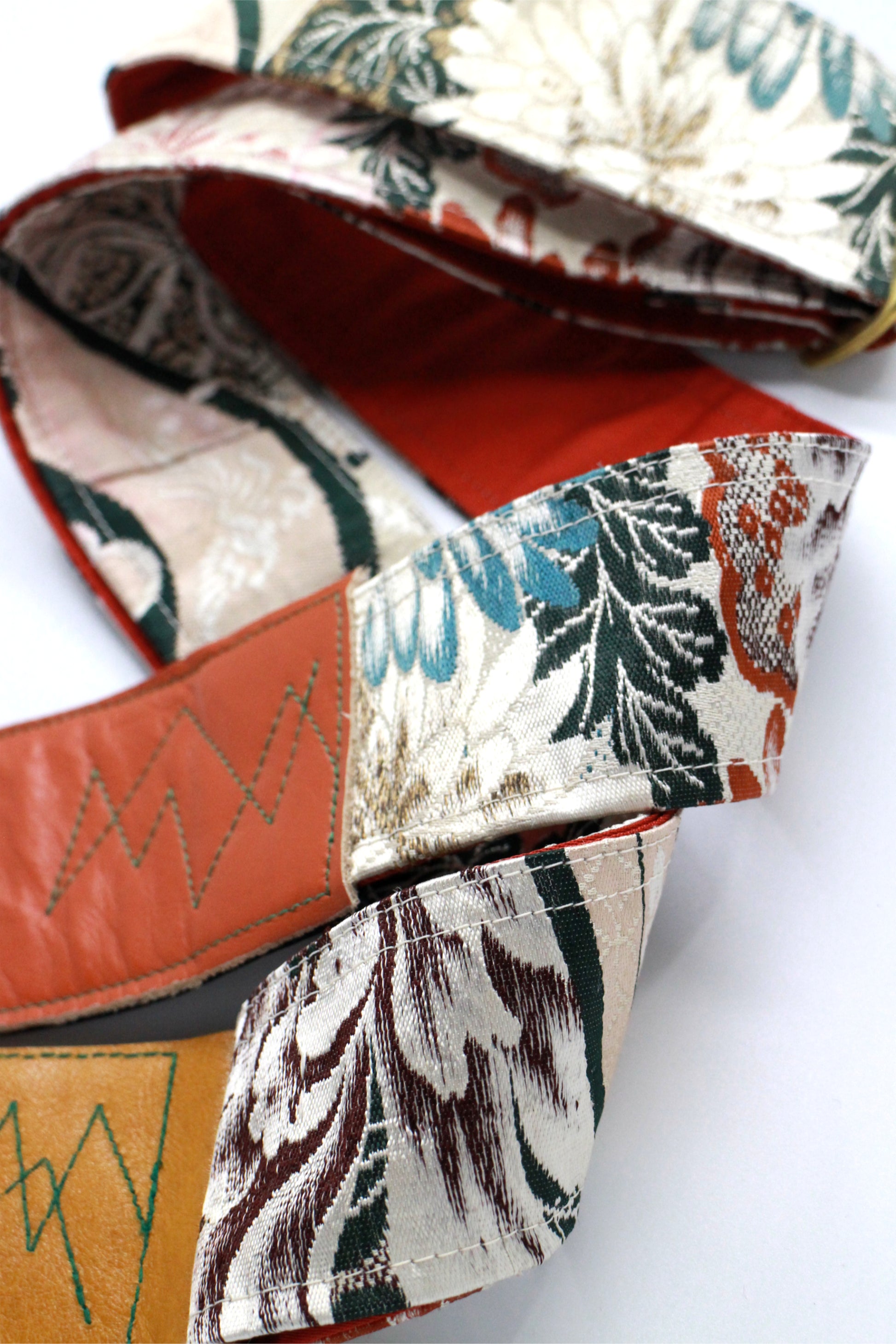 Singing Crane - Beautiful guitar strap - SC818021 