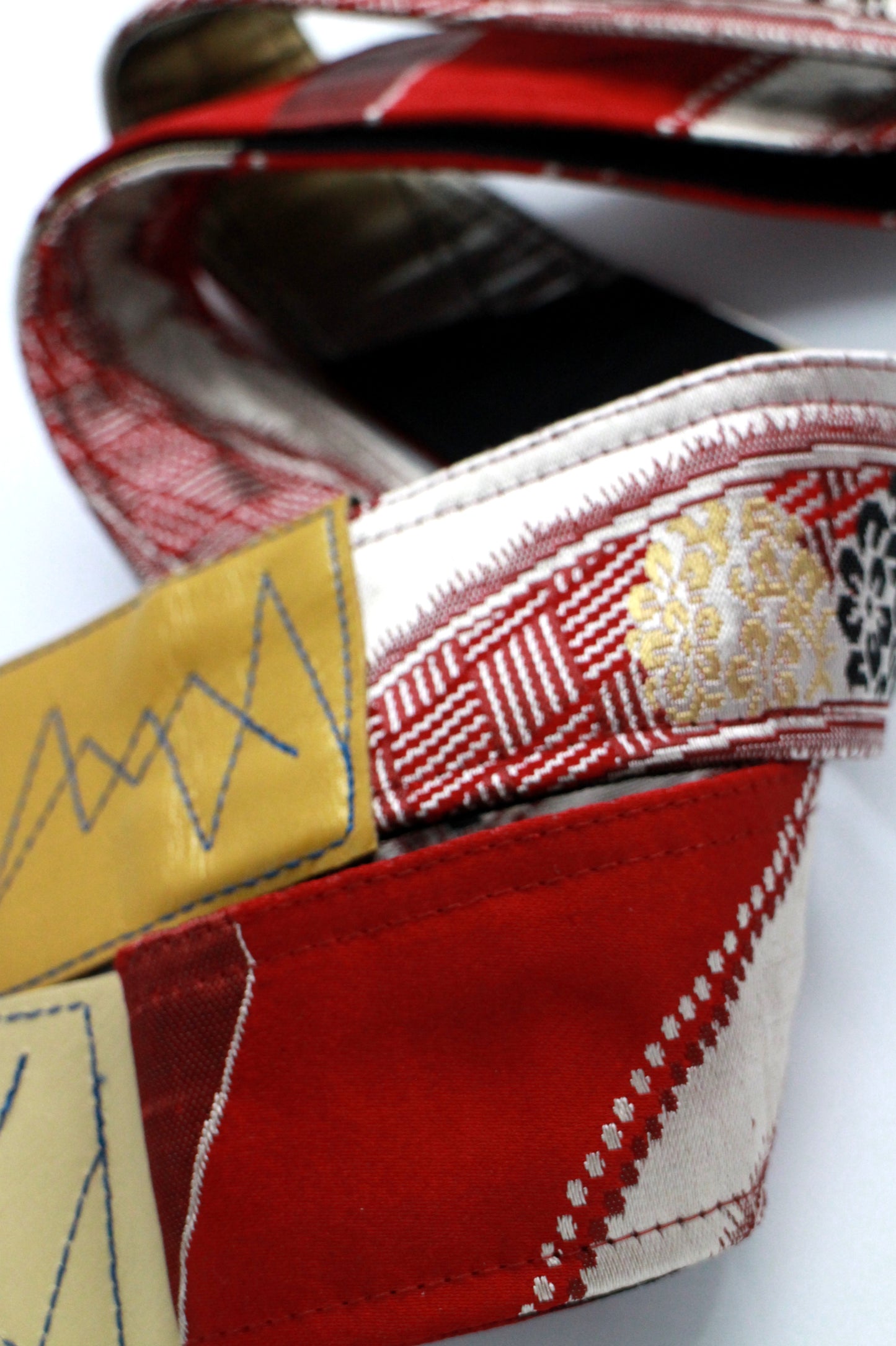 Singing Crane - Beautiful guitar strap - SC818031 