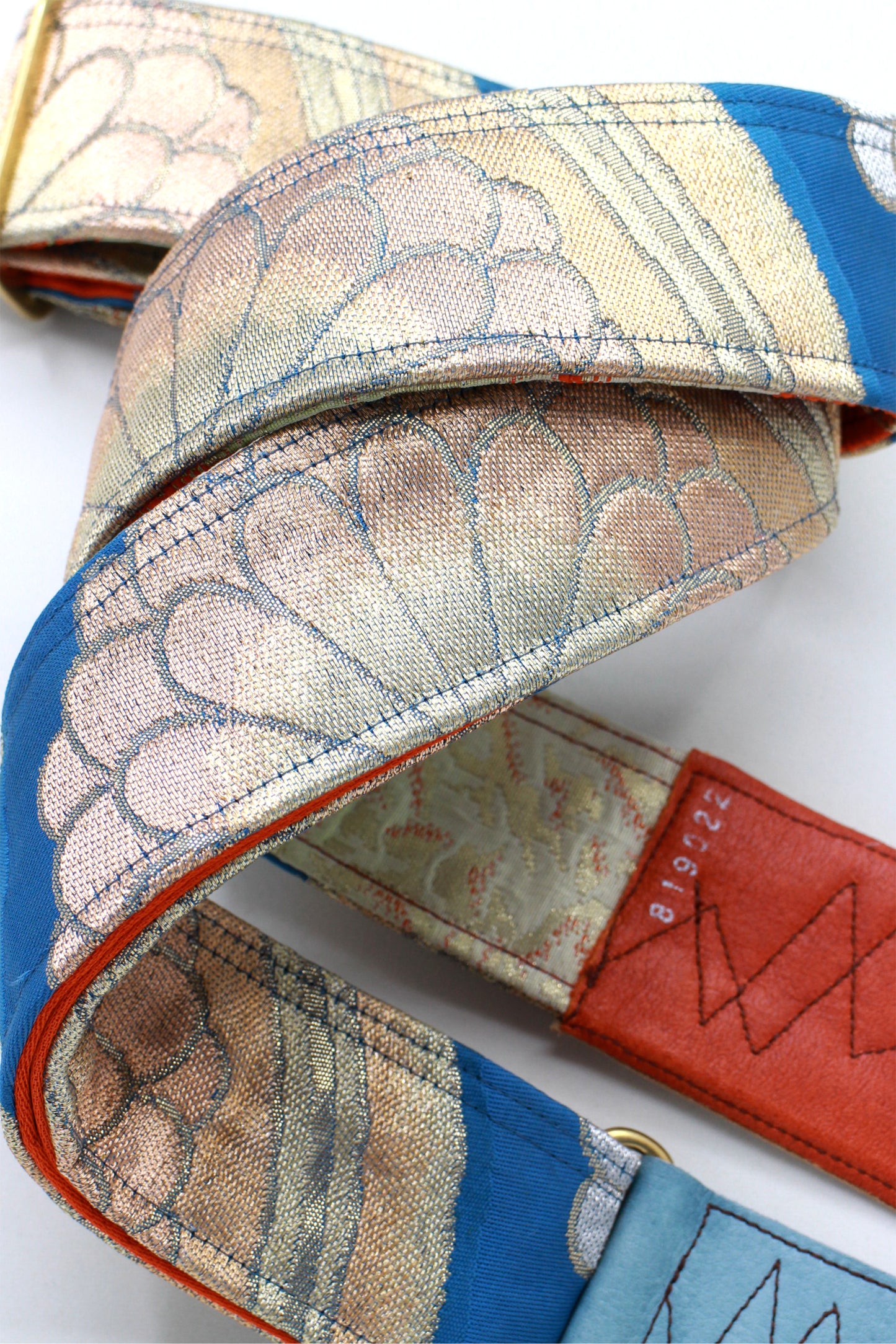 Singing Crane - Beautiful guitar strap - SC819022 