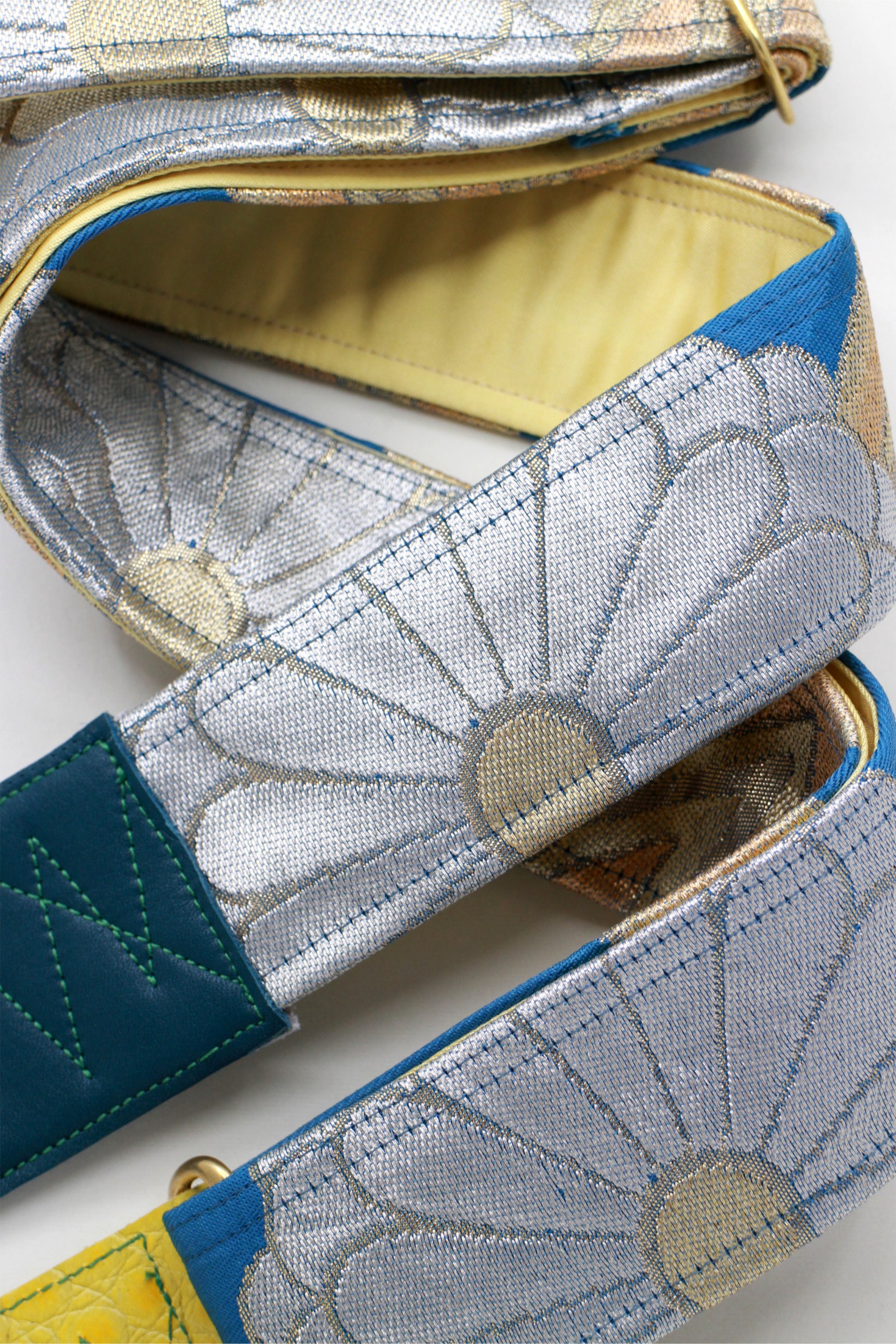 Singing Crane - Beautiful guitar strap - SC819023 