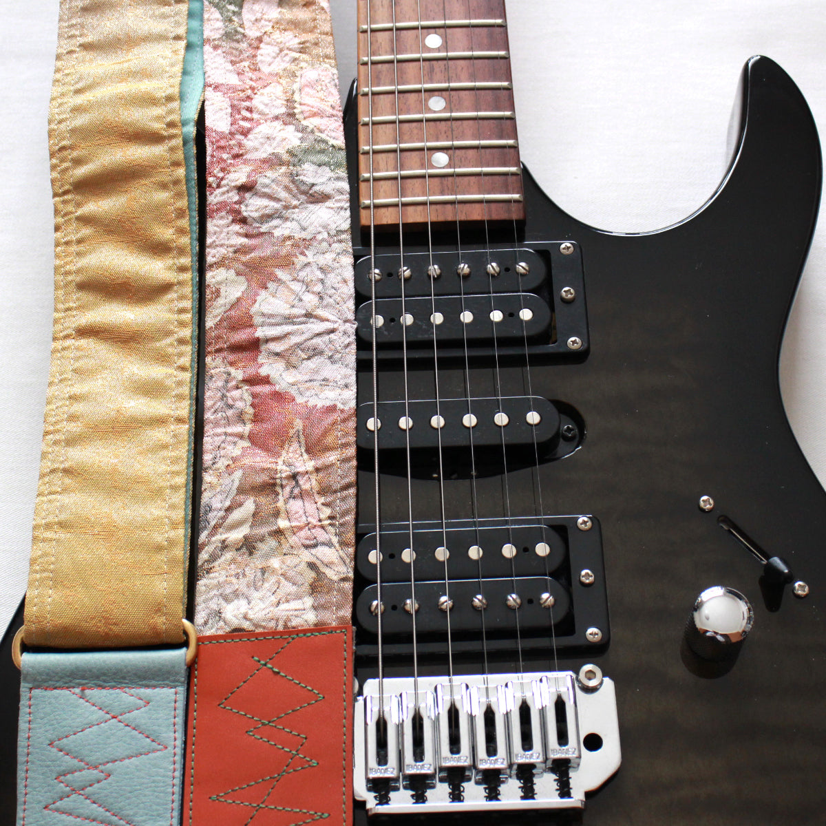Singing Crane - Beautiful guitar strap - SC819153 