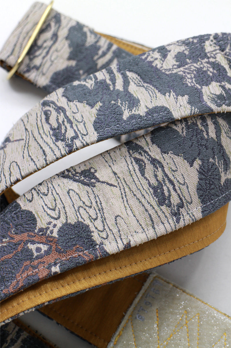 Singing Crane - Beautiful guitar strap - SC819161 