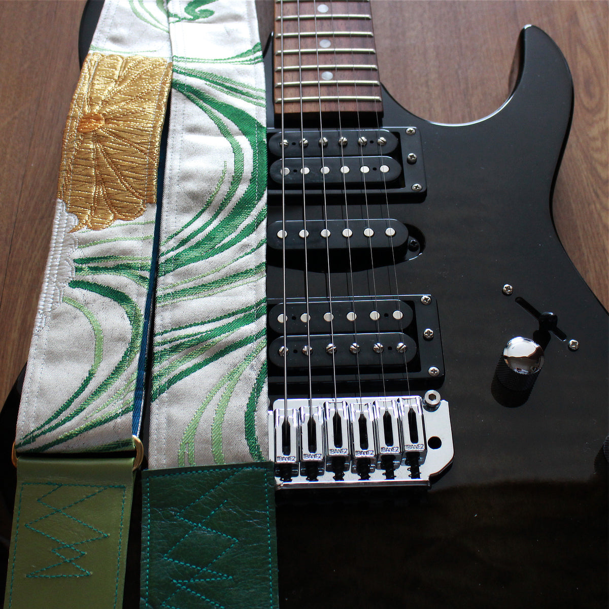 Singing Crane - Beautiful guitar strap - SC820022 